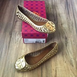 Authentic Tory Burch huarache logo ballet flats 😍